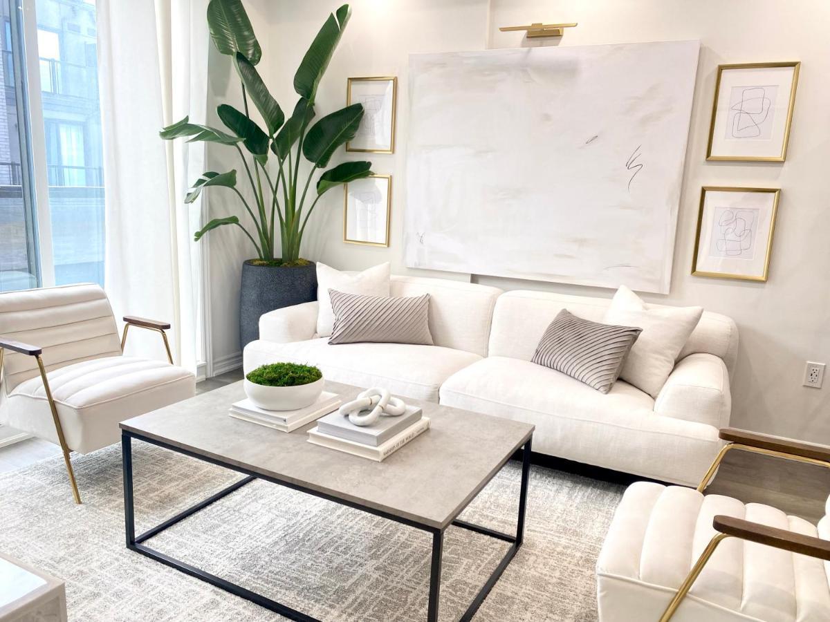 Modern And Bright Luxury Centrally Located In Toronto's Gta * Toronto