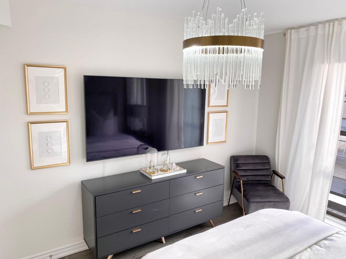 Apartment Modern And Bright Luxury Centrally Located In Toronto's Gta Toronto