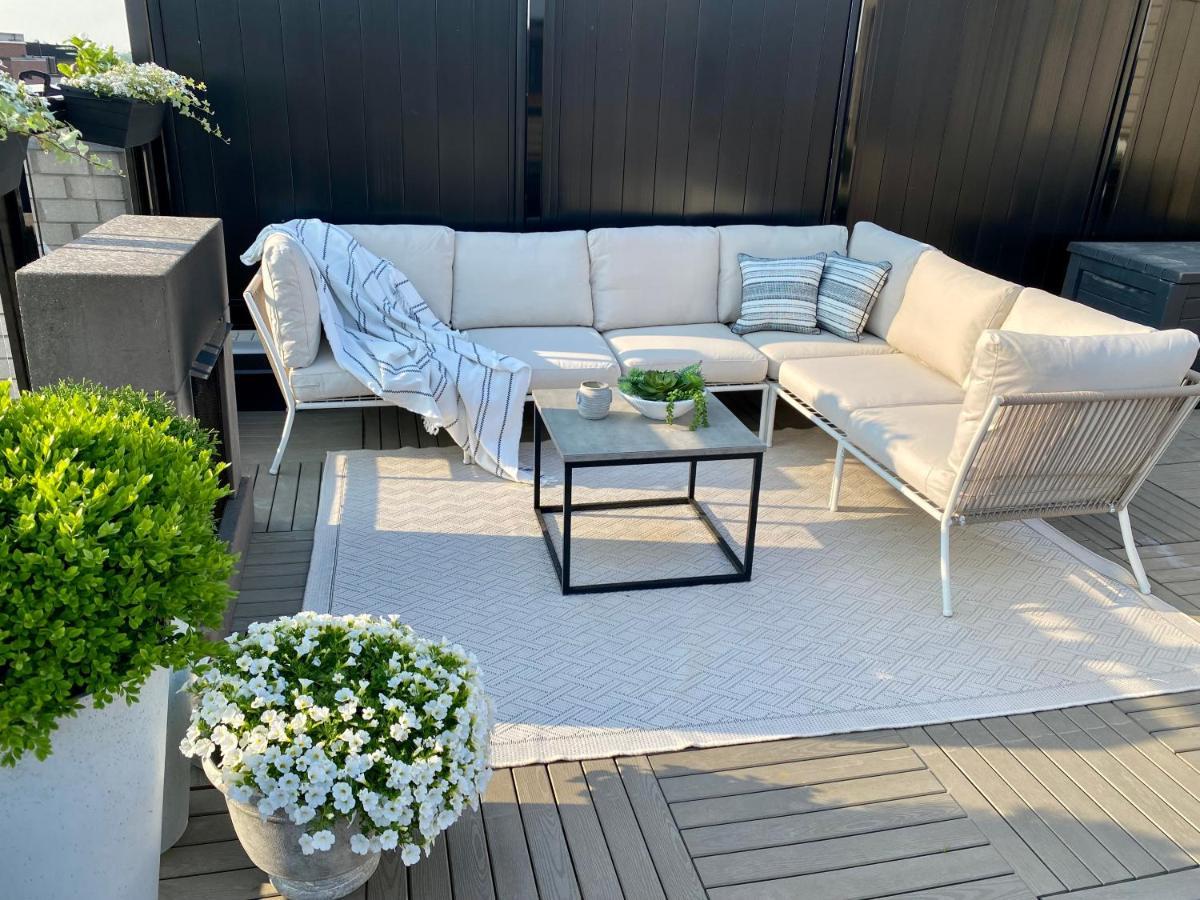 Modern And Bright Luxury Centrally Located In Toronto's Gta Apartment Toronto